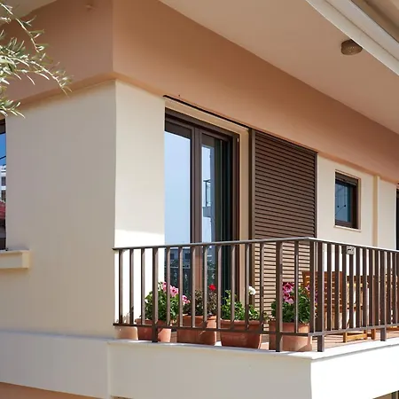 Apartman Katsambas - Cozy Retro-luxury With Balcony
