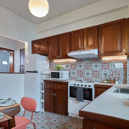 Apartamento Katsambas - Cozy Retro-luxury With Balcony