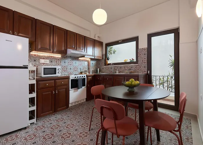 Katsambas - Cozy Retro-luxury With Balcony Lejlighed Chania (Crete)