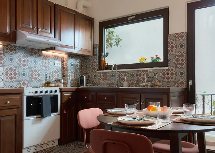 Katsambas - Cozy Retro-luxury With Balcony Lejlighed